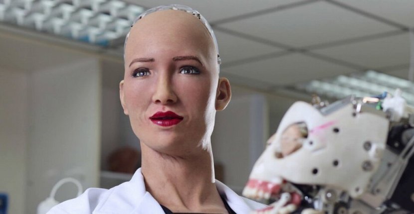 Цифровую картину робота Софии продали за почти $700 тысяч
